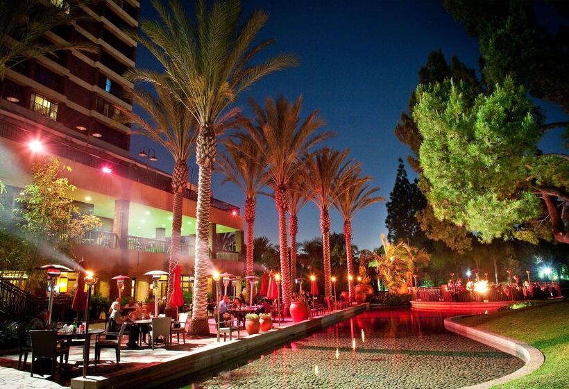 Pacific Palms Resort And Golf Club