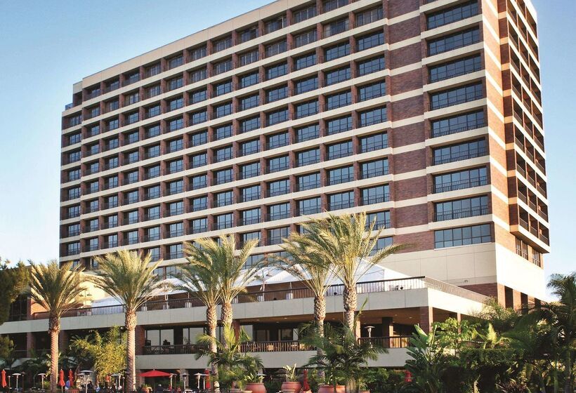 Pacific Palms Resort And Golf Club