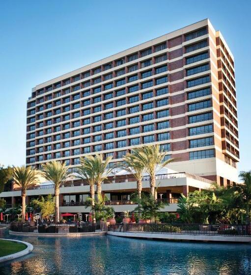 Pacific Palms Resort And Golf Club