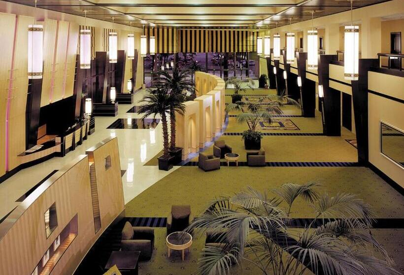 Pacific Palms Resort And Golf Club