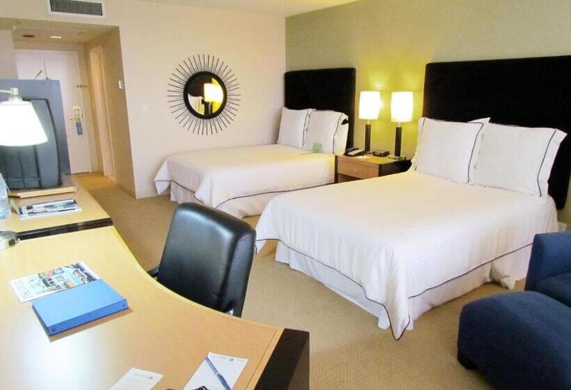 Pacific Palms Resort And Golf Club