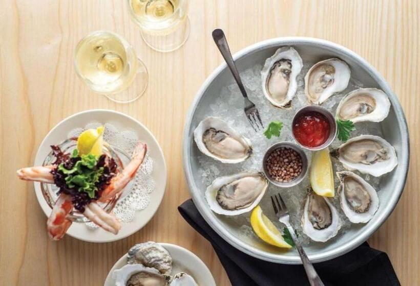 Port Inn & Suites Kennebunk, Ascend Hotel Collection