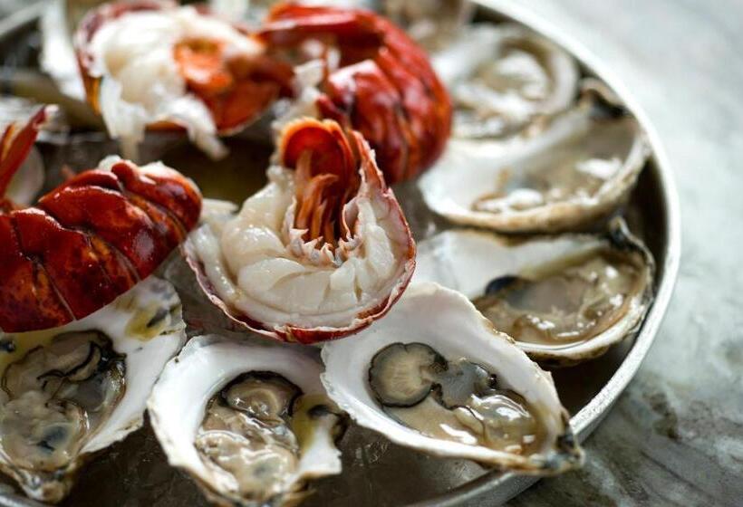 Port Inn & Suites Kennebunk, Ascend Hotel Collection