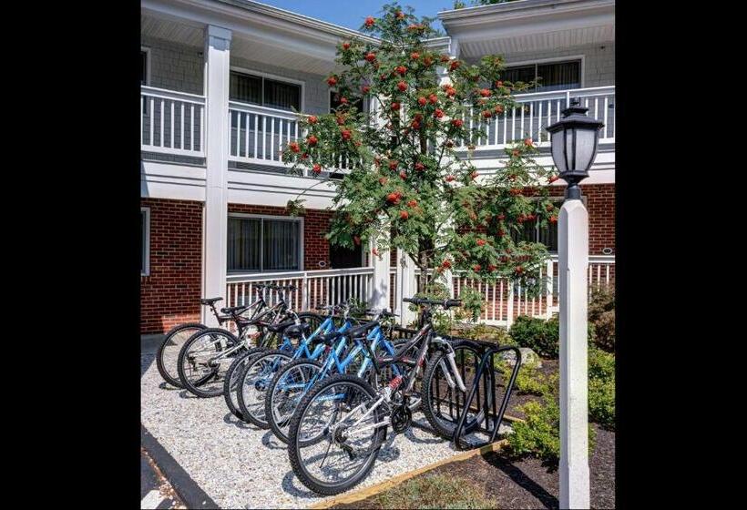 Port Inn & Suites Kennebunk, Ascend Hotel Collection