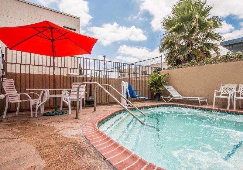Quality Inn Downey