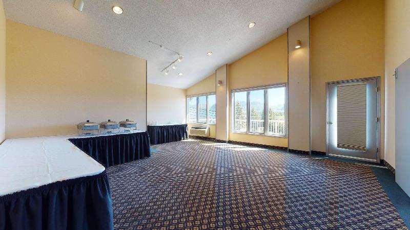 منتجع Best Western Plus Norwester Hotel & Conference Centre