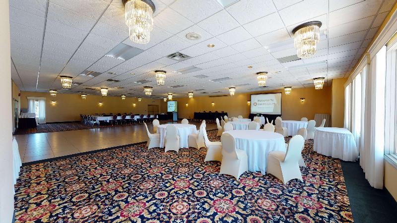 منتجع Best Western Plus Norwester Hotel & Conference Centre