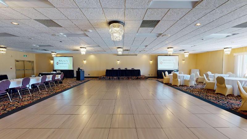 منتجع Best Western Plus Norwester Hotel & Conference Centre