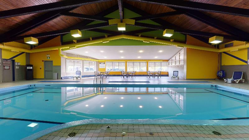 استراحتگاه Best Western Plus Norwester Hotel & Conference Centre