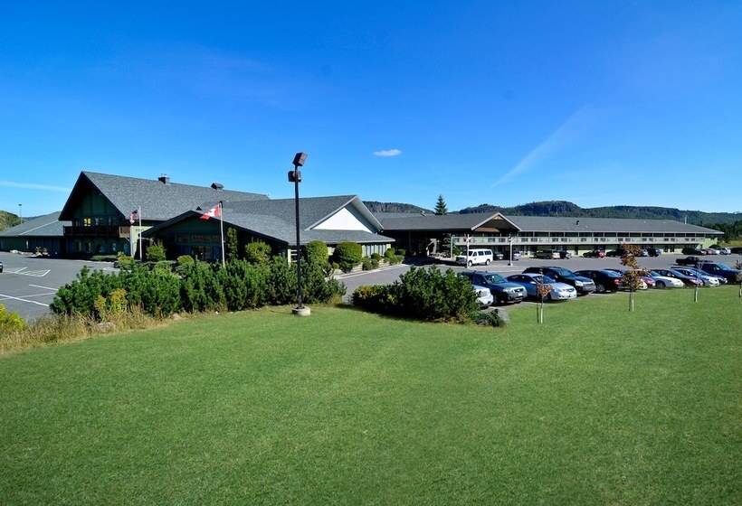 استراحتگاه Best Western Plus Norwester Hotel & Conference Centre