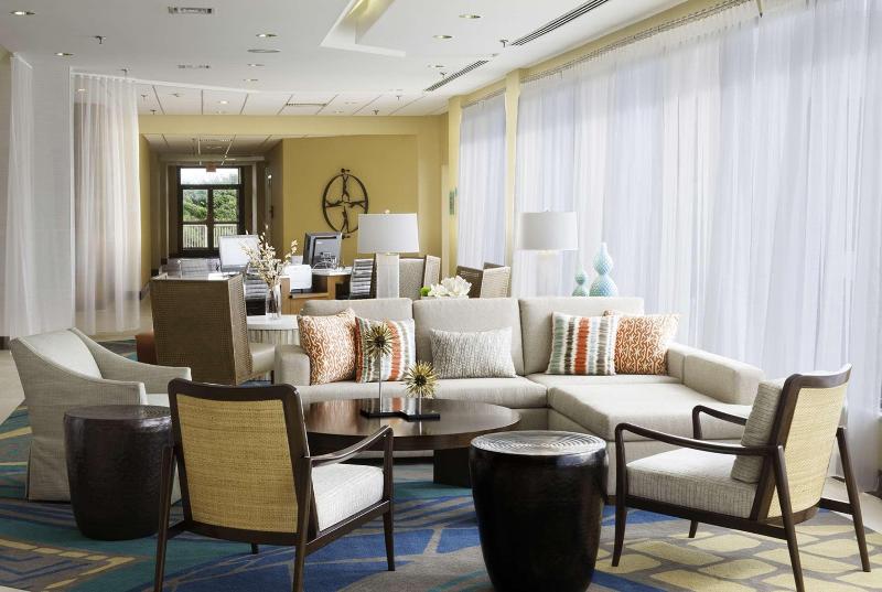 منتجع Doubletree By Hilton Atlantic Beach Oceanfront