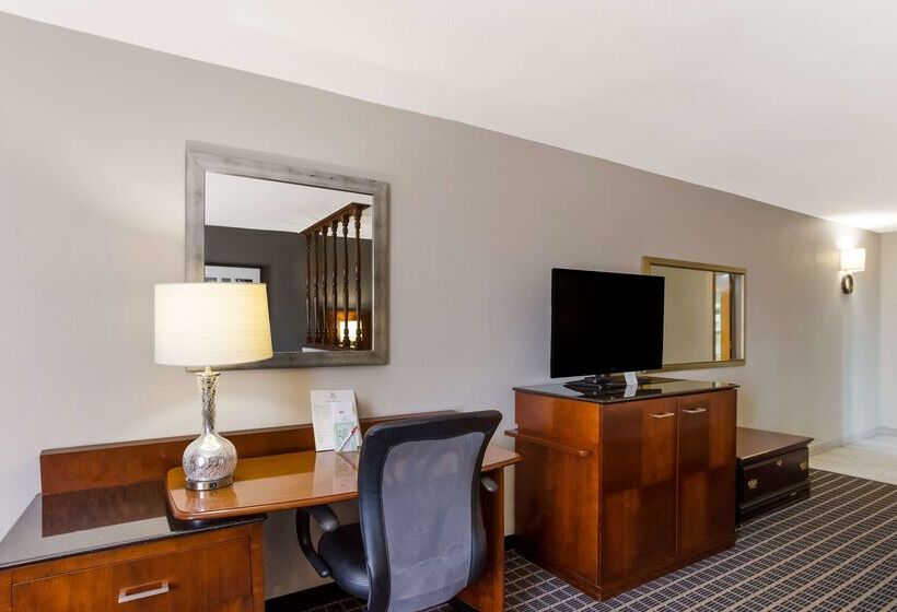 Surestay Plus Hotel By Best Western Greenwood