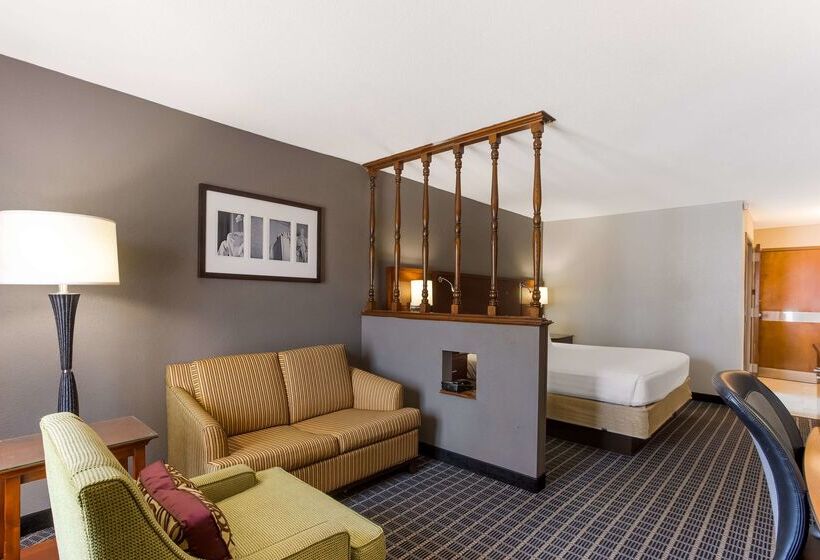 Surestay Plus Hotel By Best Western Greenwood