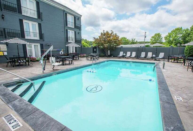 The Burgundy Hotel, Tapestry Collection By Hilton