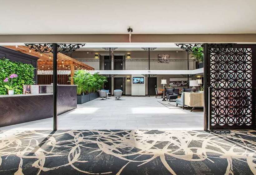 The Burgundy Hotel, Tapestry Collection By Hilton