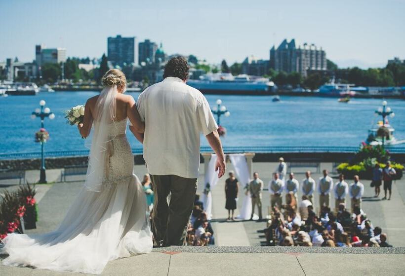 Delta Hotels By Marriott Victoria Ocean Pointe Resort