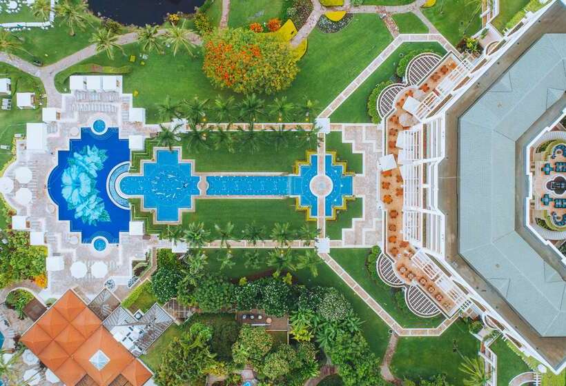 Grand Wailea Maui, A Waldorf Astoria Resort