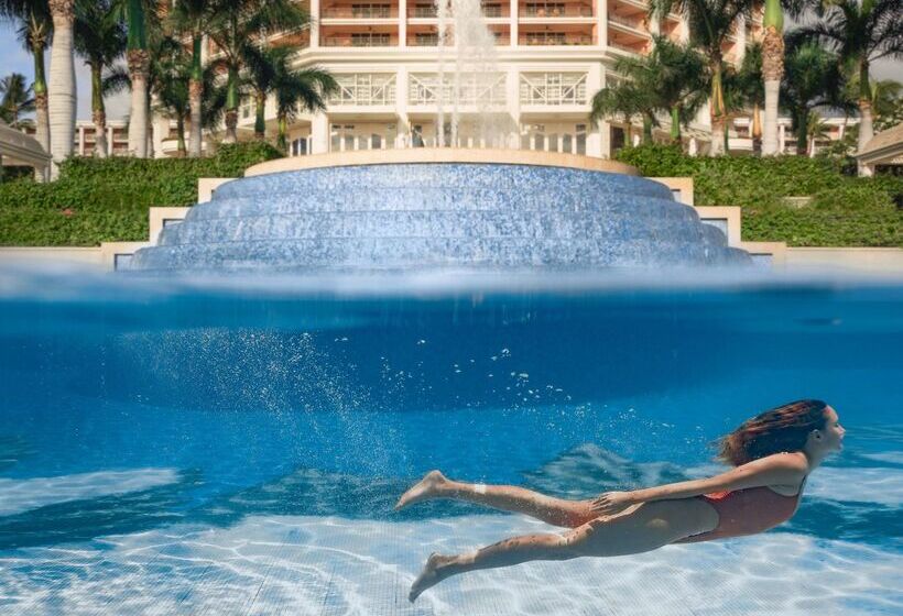 Grand Wailea Maui, A Waldorf Astoria Resort