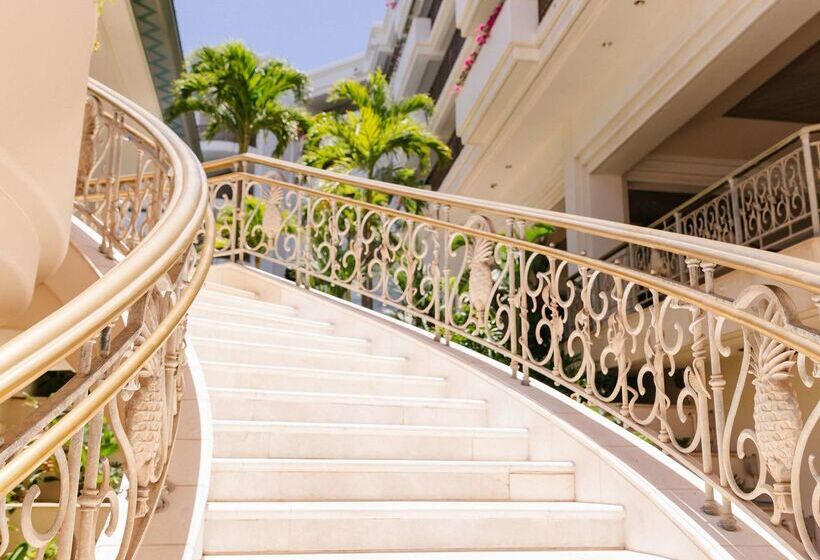 Grand Wailea Maui, A Waldorf Astoria Resort