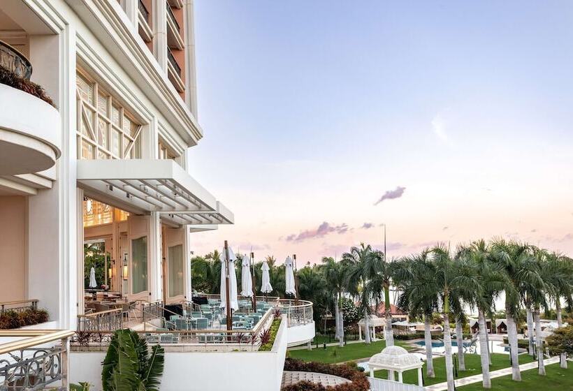 Grand Wailea Maui, A Waldorf Astoria Resort