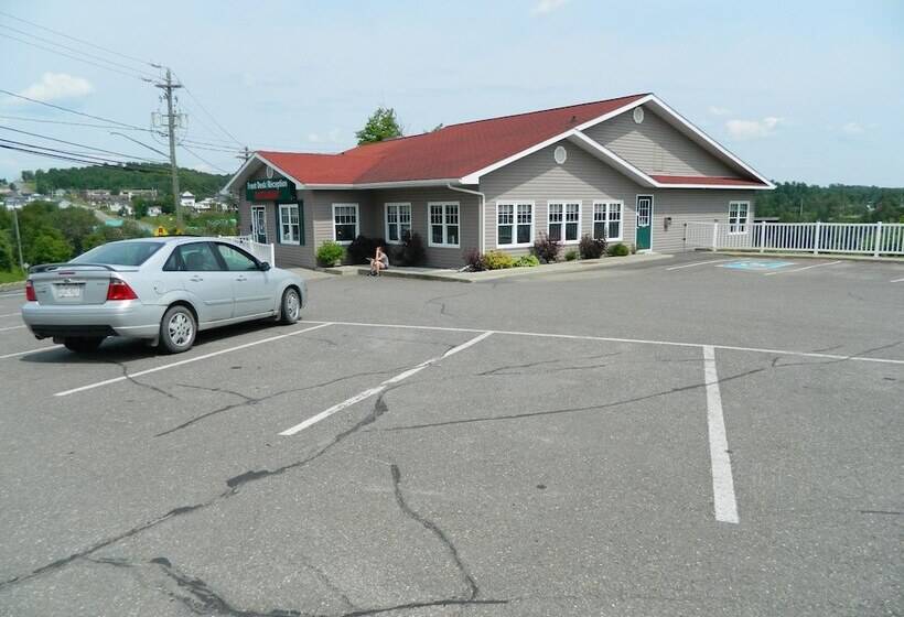 Hilltop Motel & Restaurant