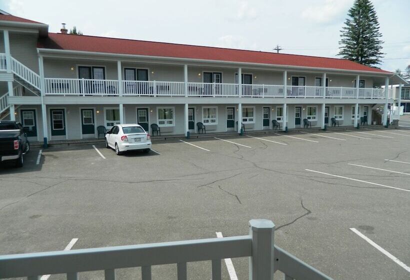 Hilltop Motel & Restaurant