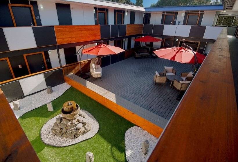 酒店 Coast Metro Vancouver