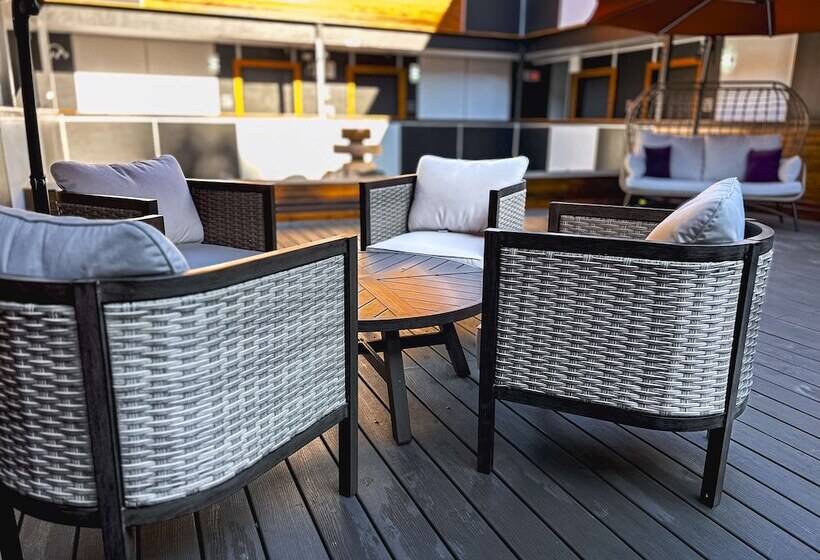 酒店 Coast Metro Vancouver