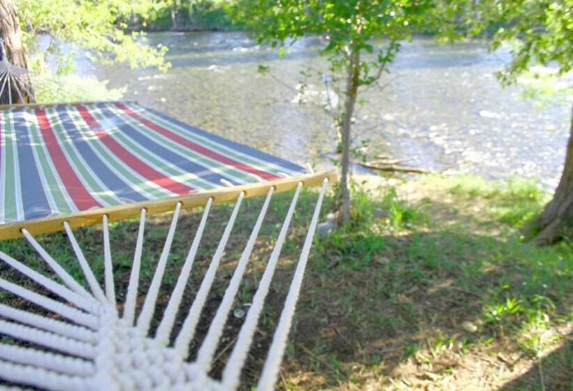 فندق Abbycreek Inn