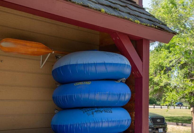 فندق Abbycreek Inn