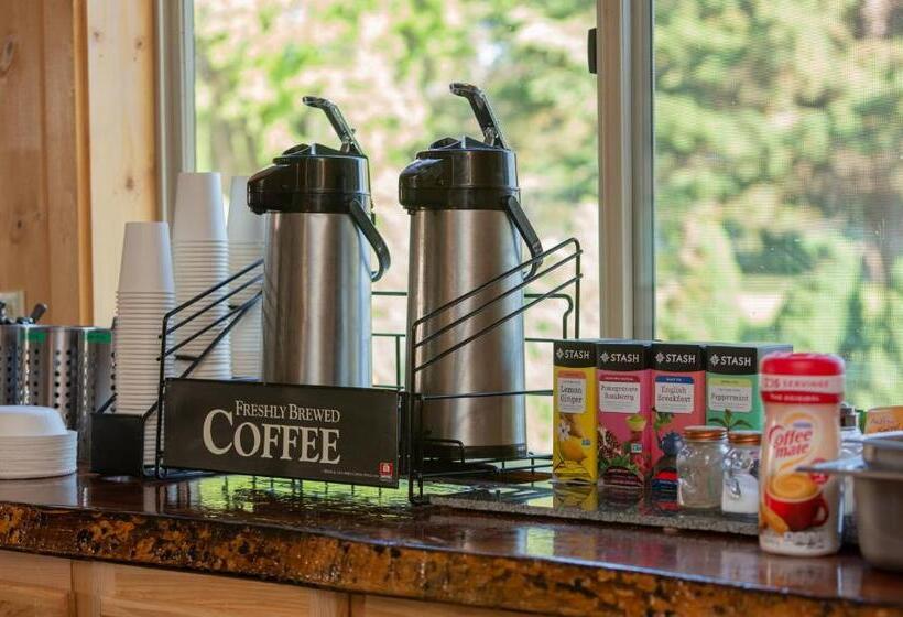 فندق Abbycreek Inn