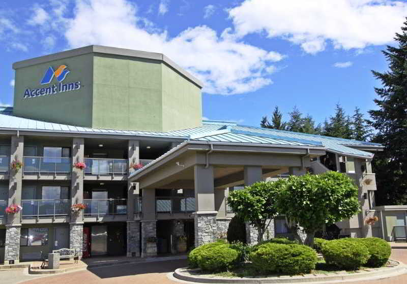 בית מלון כפרי Accent Inns Kelowna