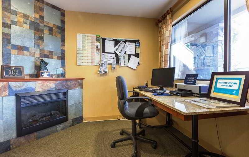 호텔 Accent Inns Kelowna