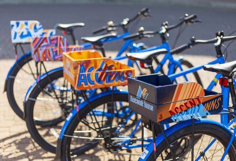 호텔 Accent Inns Kelowna