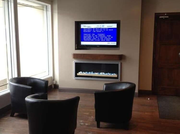 فندق Airport Motor Inn