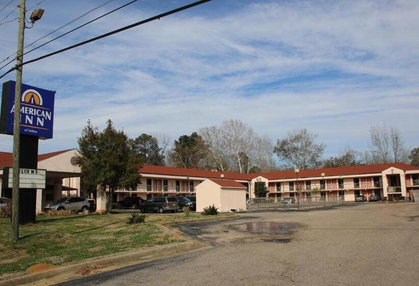 בית מלון כפרי American Inn Of Selma