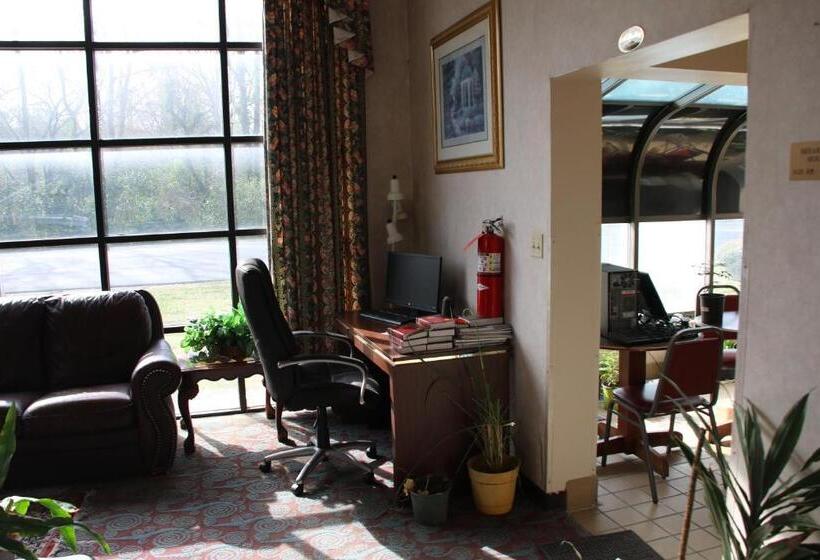 فندق American Inn Of Selma