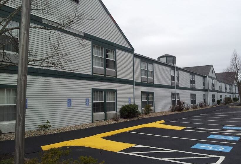 فندق Baymont By Wyndham North Dartmouth Fall River