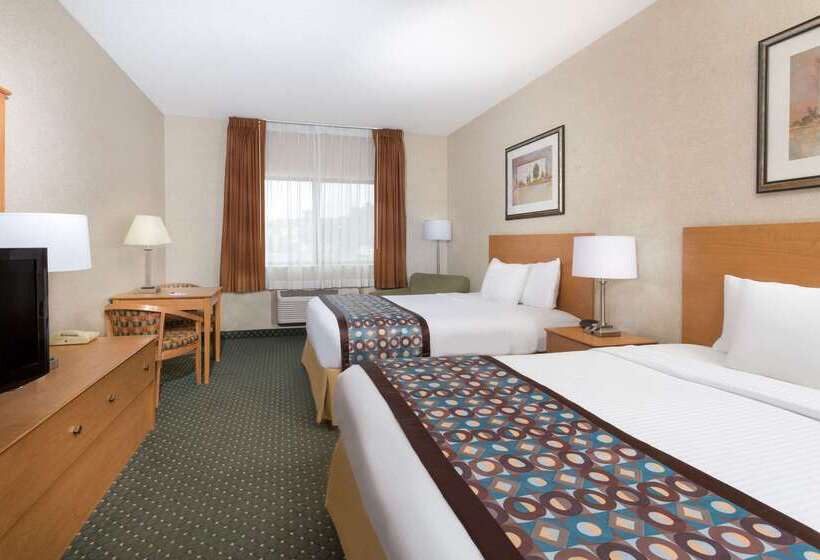 فندق Baymont By Wyndham Waterloo