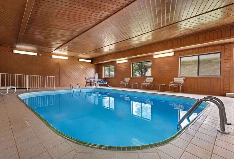 فندق Baymont By Wyndham Waterloo