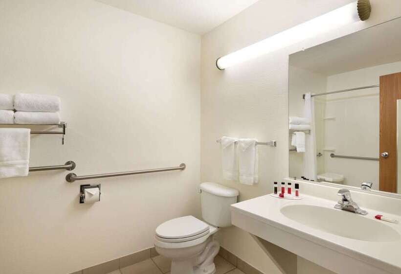 فندق Baymont By Wyndham Whitefish