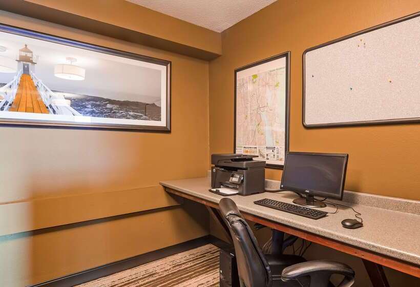 فندق Best Western Providence Warwick Airport Inn