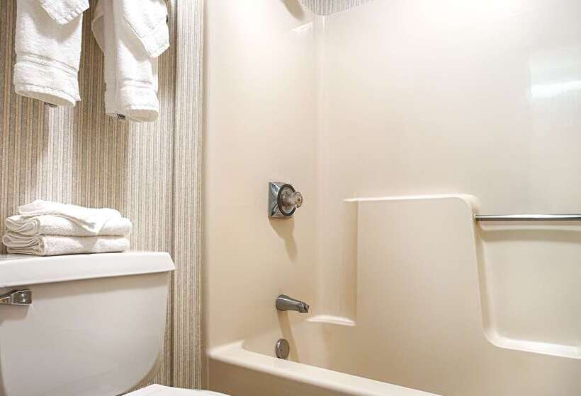 فندق Best Western Providence Warwick Airport Inn