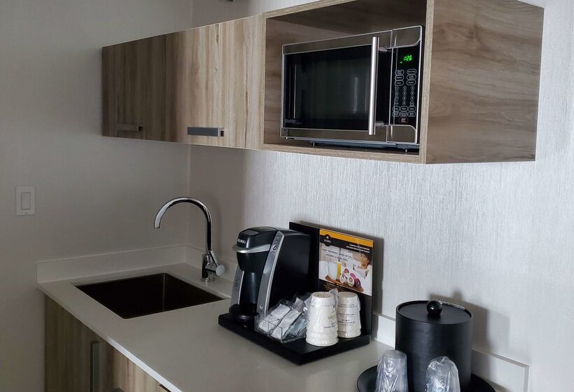 Best Western Hotel Brossard