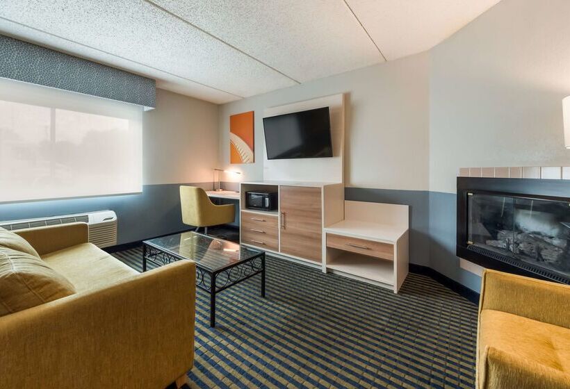 فندق Baymont By Wyndham Westampton