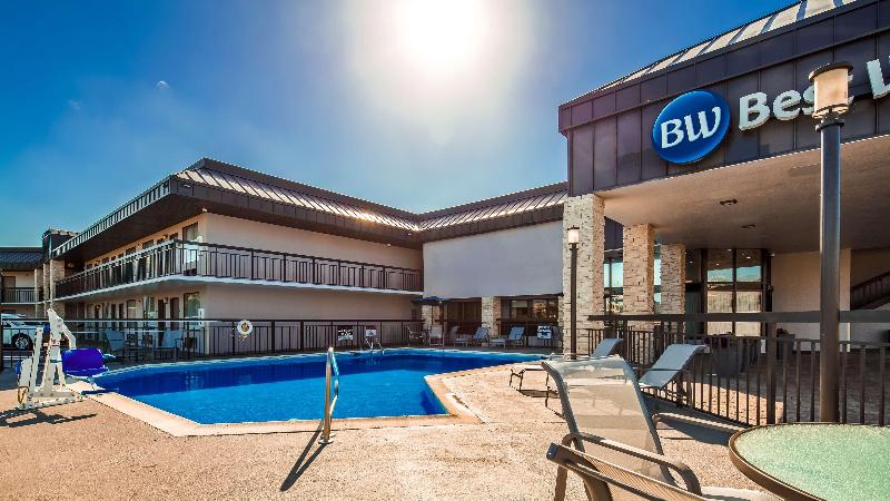 هتل Best Western Center Inn