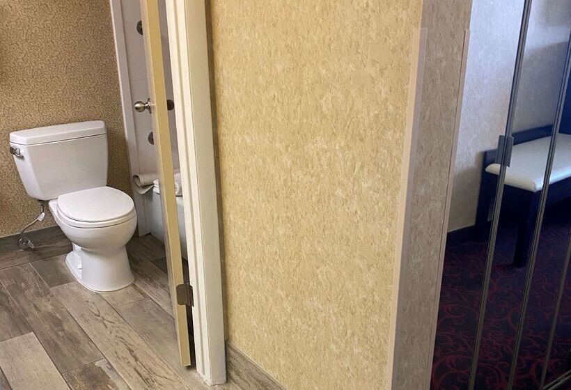 فندق Best Western Coral Hills