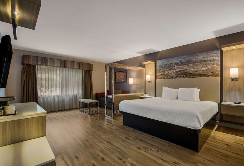 Best Western Diamond Bar Hotel & Suites