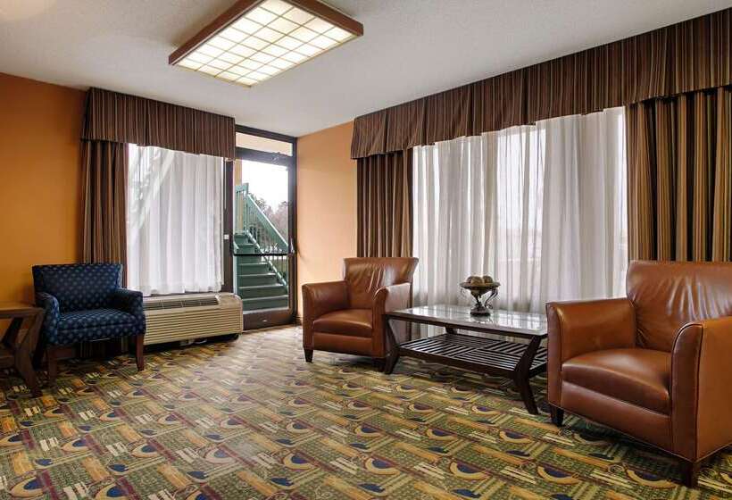 فندق Best Western Flagship Inn