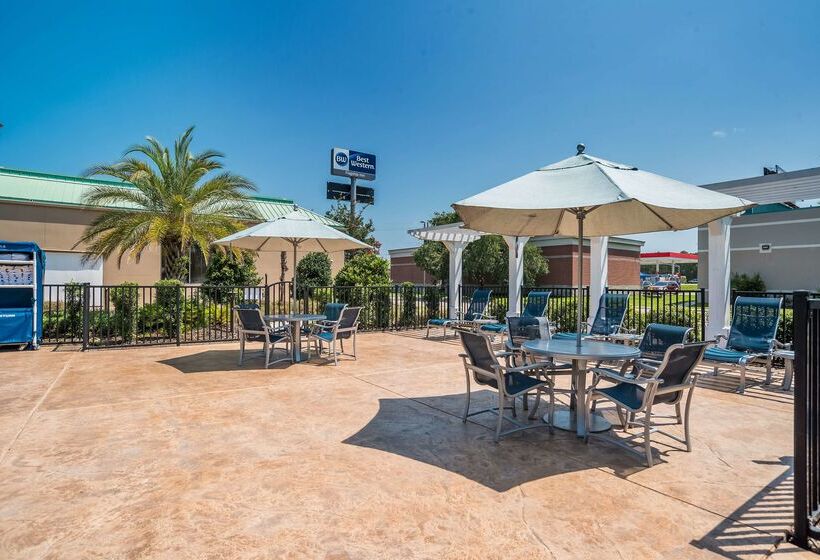 فندق Best Western Flagship Inn